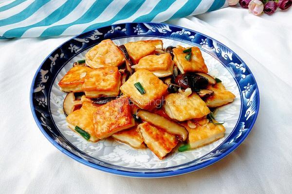 豆腐烧香菇的做法图解12