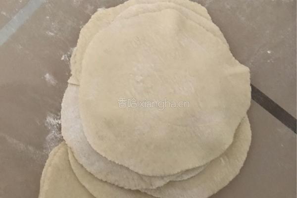 韭菜猪肉饺的做法图解7