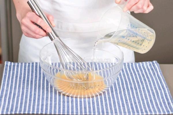 炸鱼配土豆片的做法图解7