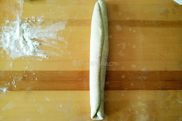 黑麦葡萄干硬欧的做法图解12