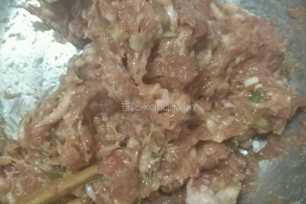 白菜肉卷的做法图解2