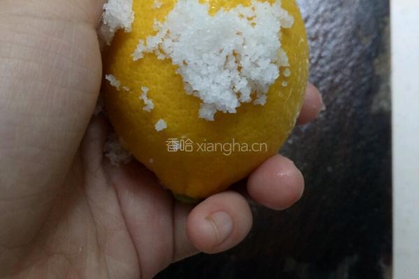 蜂蜜柠檬的做法图解3
