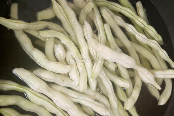 扁豆猪肉馅的做法图解6
