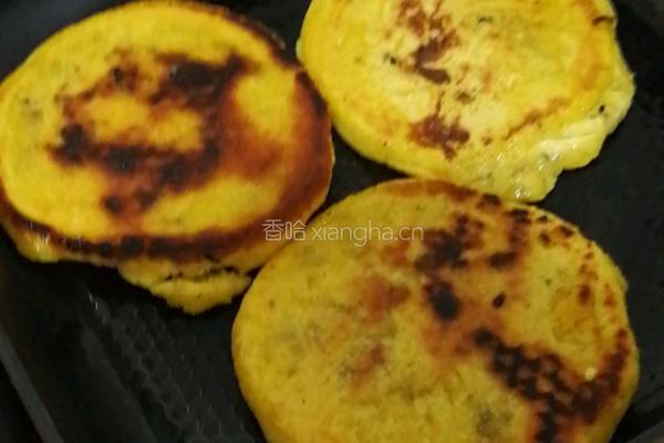 玉米饼的做法图解3