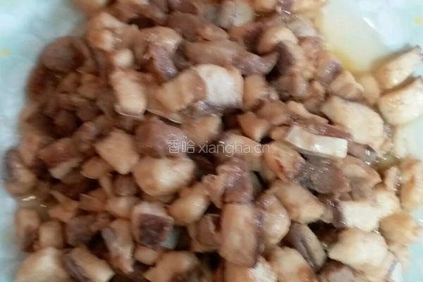 鲨鱼肉丁酸菜炒饭的做法图解6