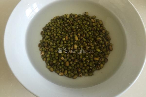 绿豆大米粥的做法图解2