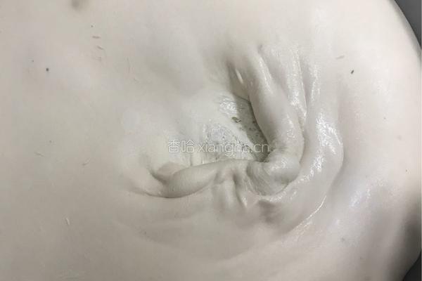 多宝软欧面包的做法图解2