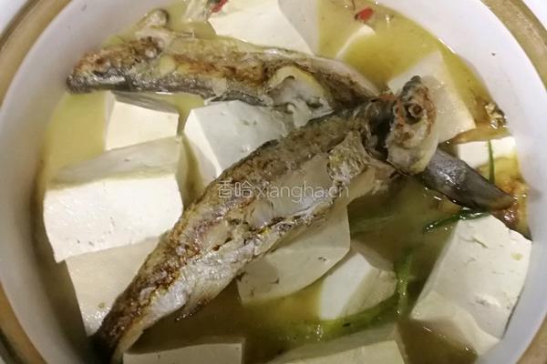 溪鱼炖豆腐的做法图解5