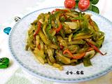 双椒炒青茄的做法[图]