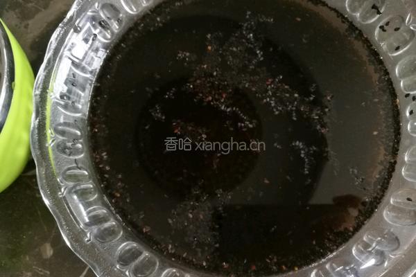 黑芝麻核桃酱的做法图解2