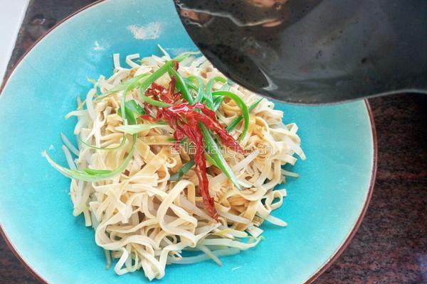 葱油豆芽干豆腐的做法图解8