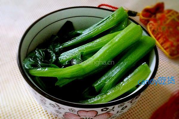 蒜蓉炒油菜的做法图解6