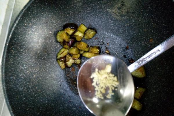 蚝油茄丁的做法图解8