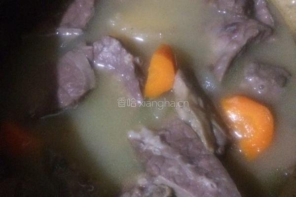 雪梨胡萝卜猪肺汤的做法图解6