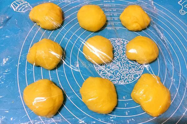 胡萝卜面包的做法图解9