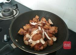 排骨炖五花肉的做法图解5