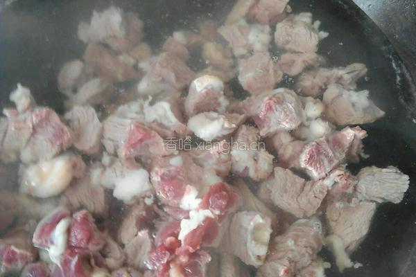 牛肉炖土豆的做法图解3