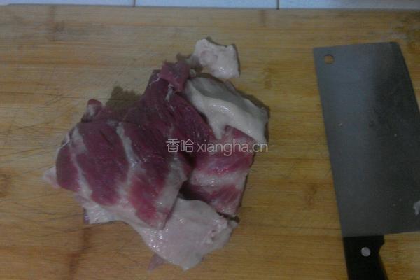 猪肉芹菜小笼包的做法图解2