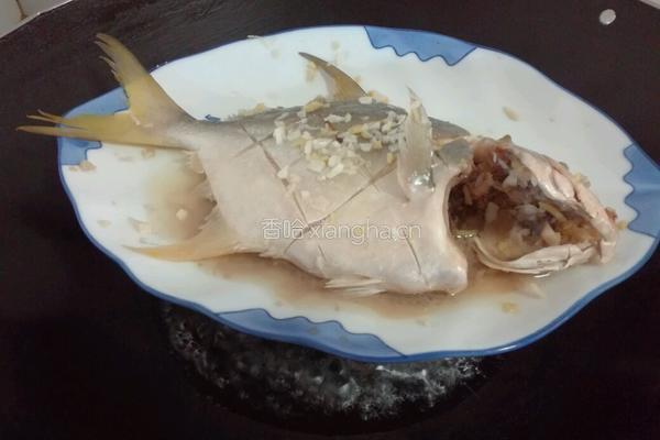 辣卤金鲳鱼的做法图解6