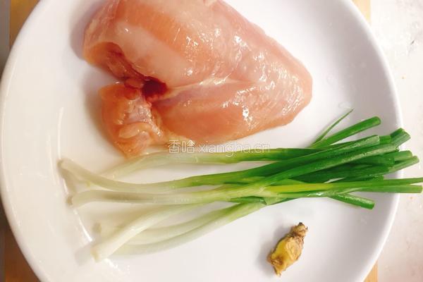 糖醋鸡胸肉的做法图解1