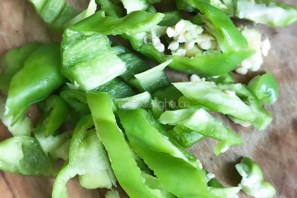 青椒牛肉的做法图解2