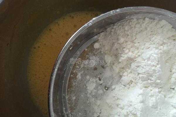 红丝绒蛋糕的做法图解6