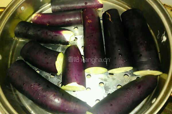 凉拌手撕茄子的做法图解3