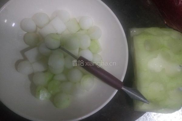 龙眼肉圆的做法图解1