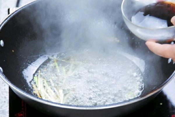 小酥肉蒸干豇豆的做法图解6