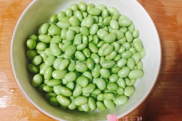 雪菜毛豆炒肉沫的做法图解4