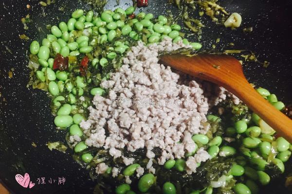 雪菜毛豆炒肉沫的做法图解11