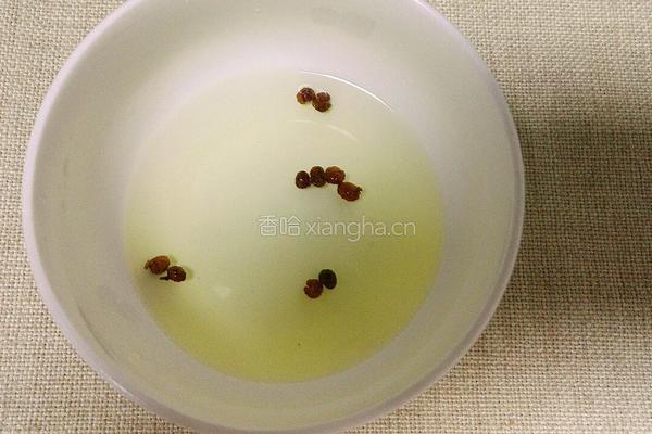 海鲜丸子蔬菜汤的做法图解7