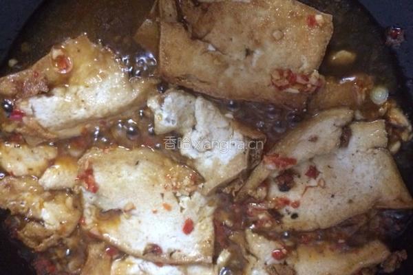 香煎豆腐的做法图解3