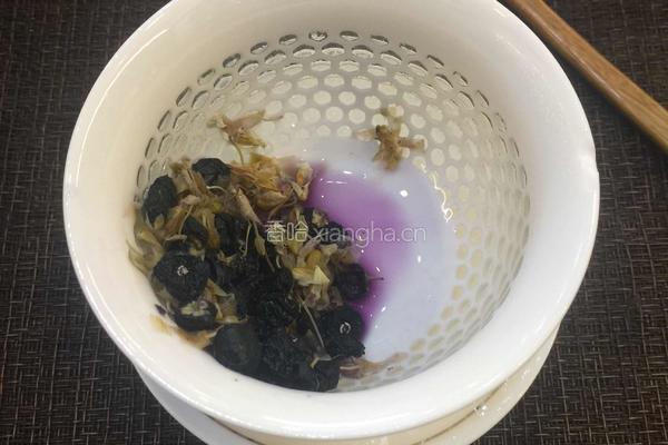 枸杞石斛花饮的做法图解8