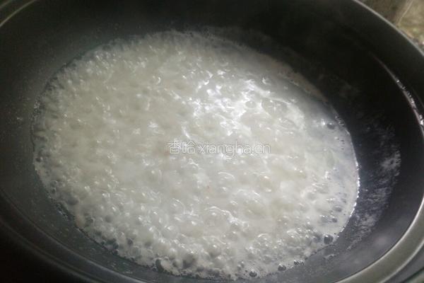 黑椒排骨腊味煲仔饭的做法图解9
