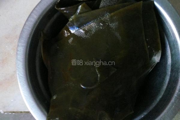 海带冬瓜虾米汤的做法图解2