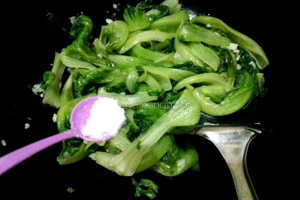 炒生菜的做法图解5