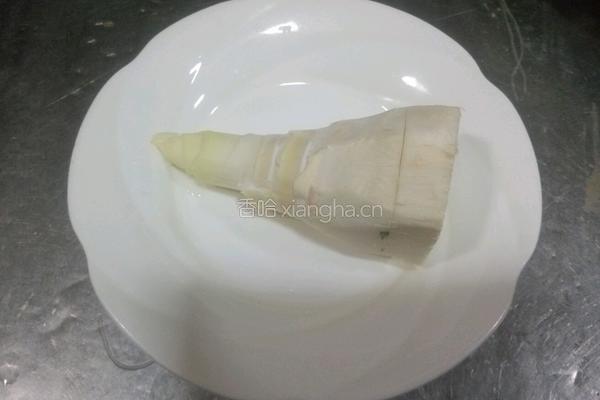 荠菜春笋瘦肉炒饭的做法图解1