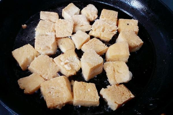 红烧豆腐鸡丁的做法图解4