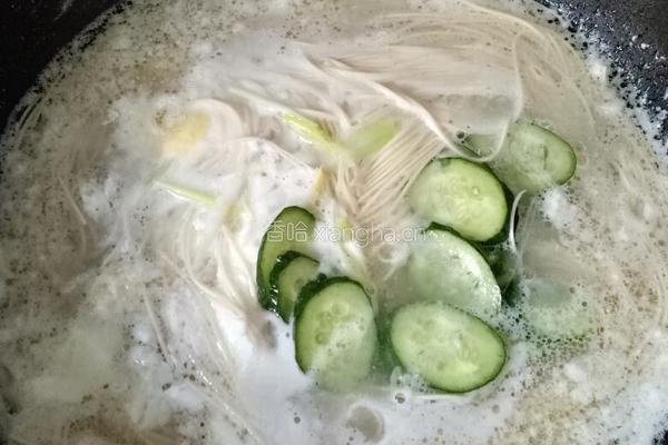肉丝鸡蛋面的做法图解5