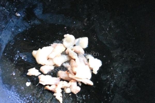 瘦肉炒豆角的做法图解2