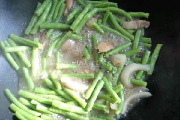 瘦肉炒豆角的做法图解6