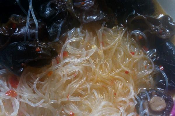 香菇黑木耳龙须丝汤的做法图解10