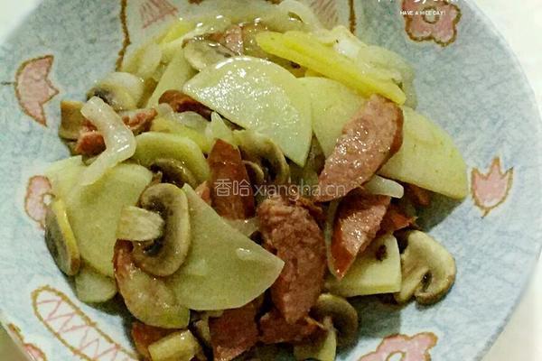 孜然土豆炒红肠的做法图解5