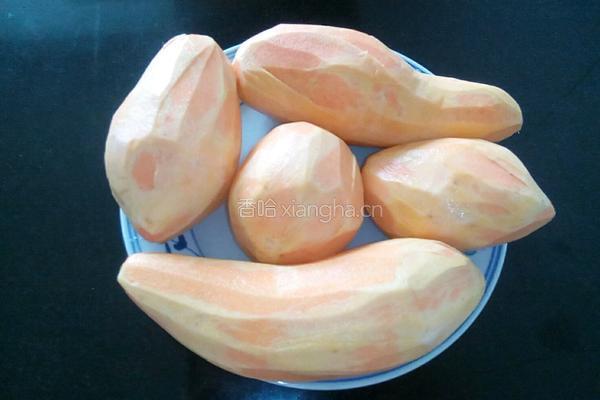 红薯豆沙包的做法图解1