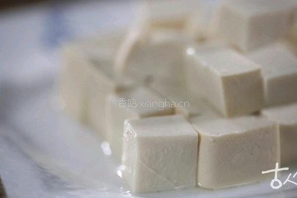 芹菜羹的做法图解2