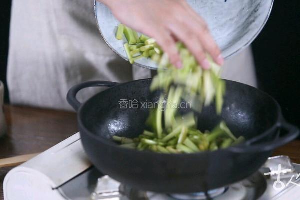 芹菜羹的做法图解5