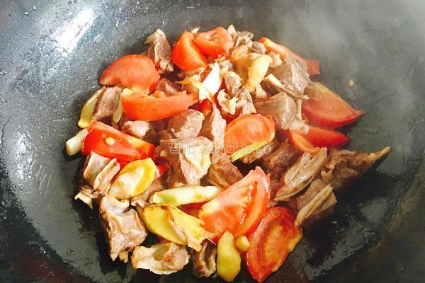 土豆番茄炖牛肉的做法图解13