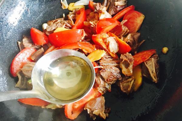 土豆番茄炖牛肉的做法图解14
