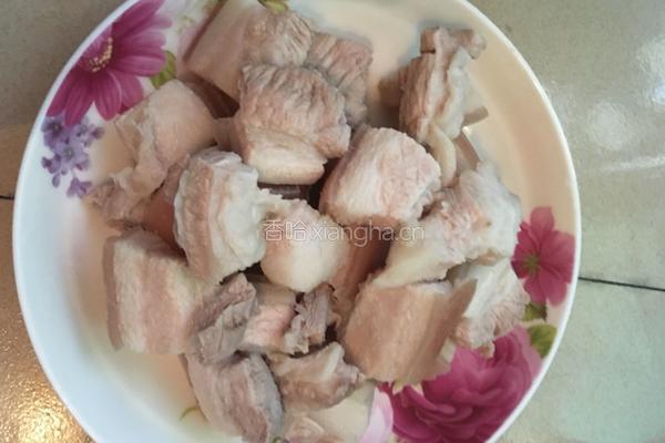 鹌鹑蛋红烧肉的做法图解6